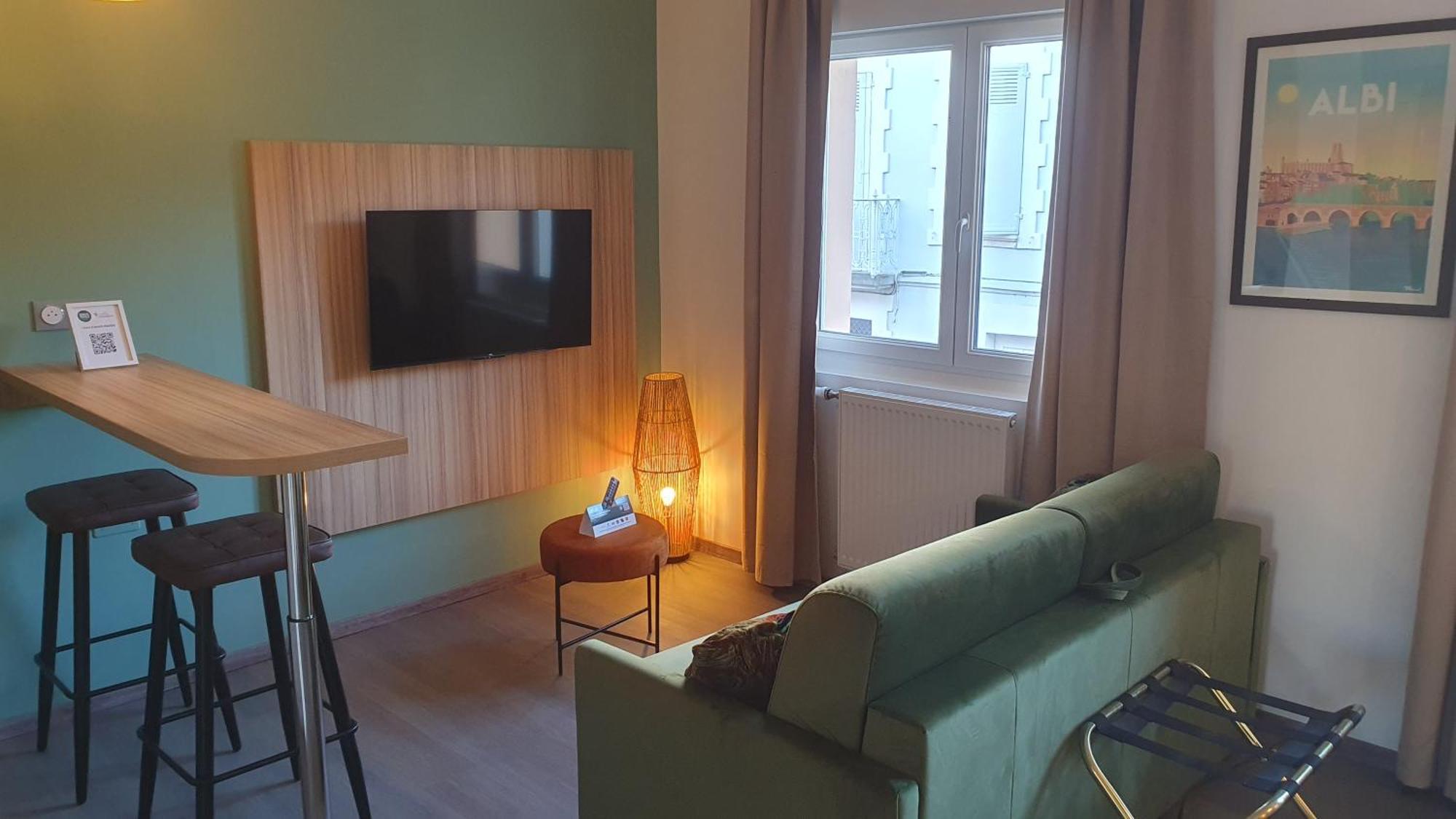 Logis Hotel - Les Pasteliers Lavaur  Exteriér fotografie